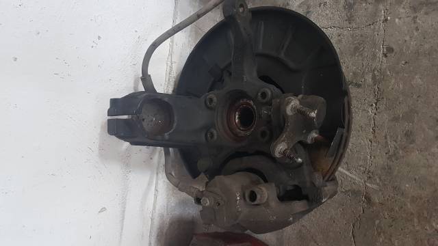 VOLKSWAGEN - GOLF - 5 JETTA MK5